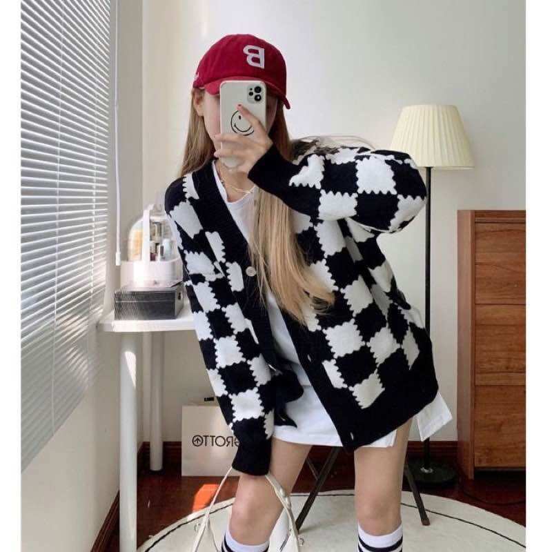 Áo khoác cardigan kẻ trám
