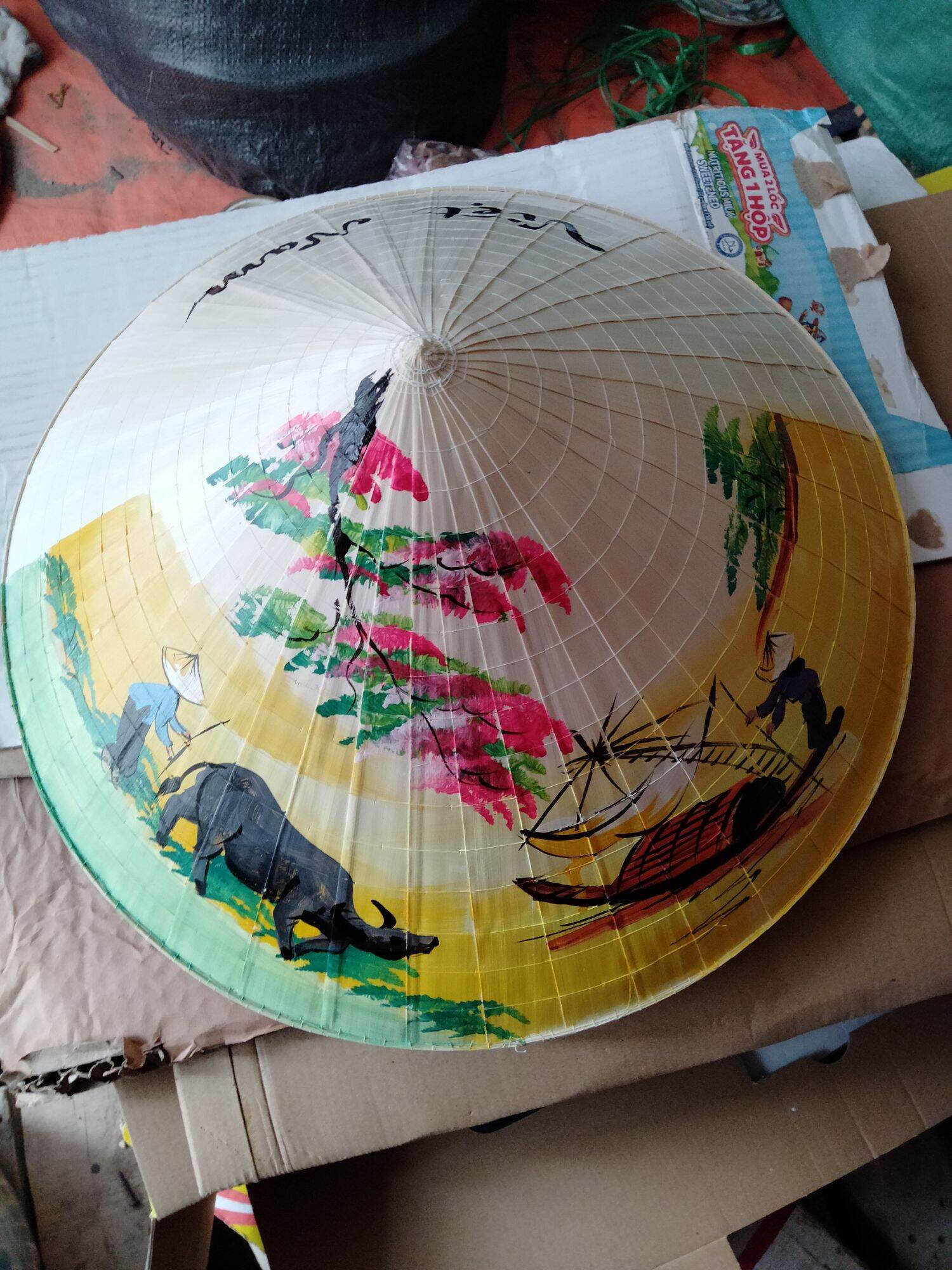 combo 2 nón lá vẽ tranh theo yêu cầu