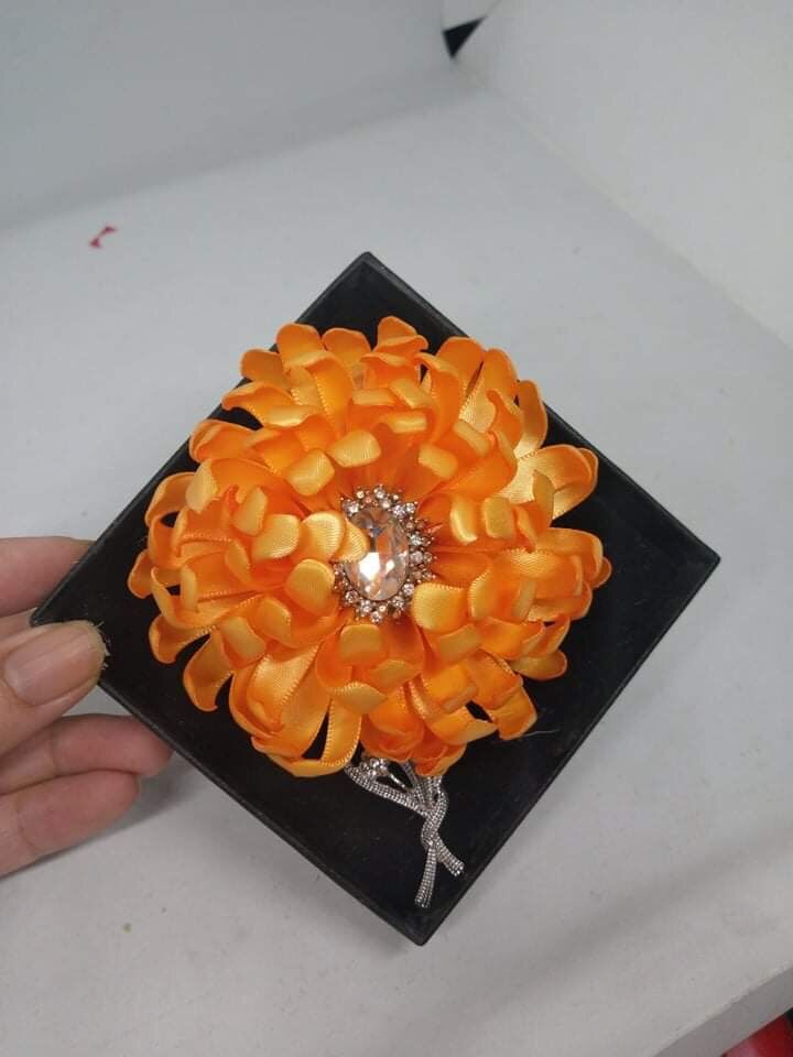 Cài Áo Nhuỵ Đá Handmade