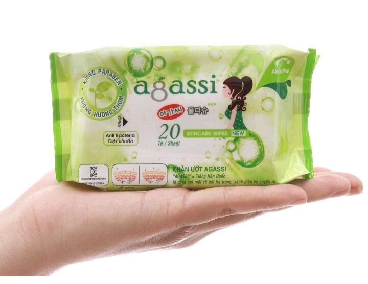 Khăn ướt bỏ túi agassi 20 tờ không mùi và có mùi