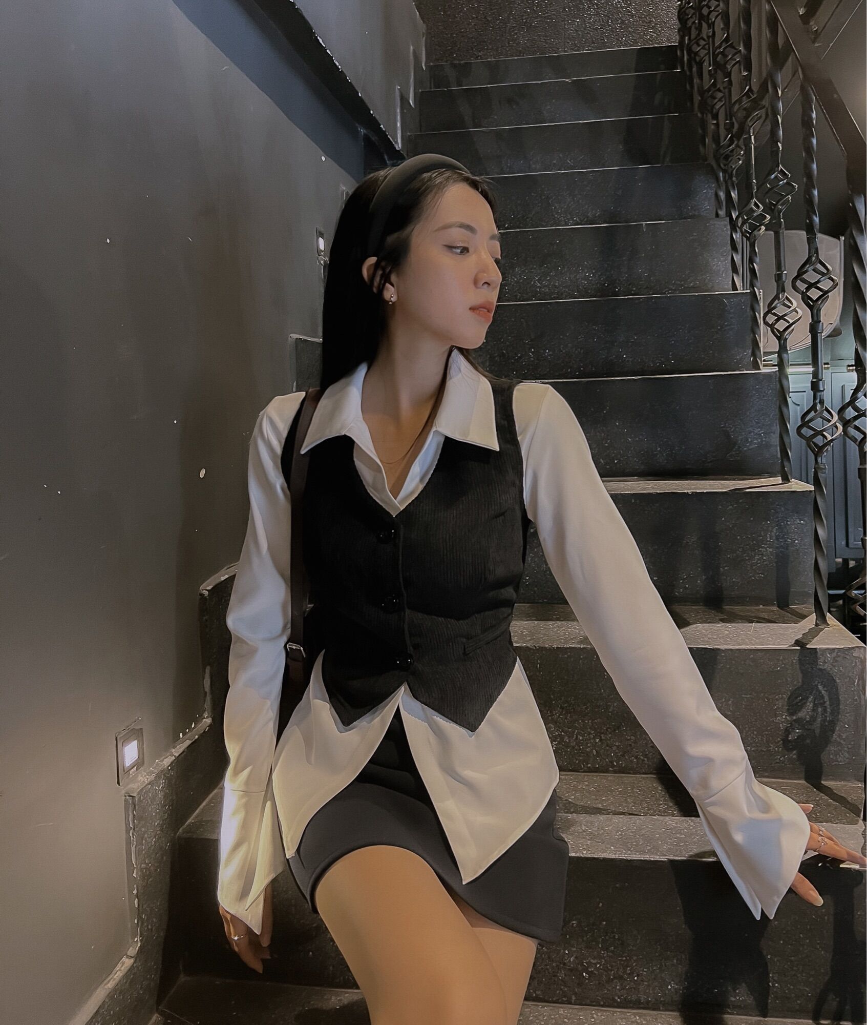 DALLA Áo gile nữ dạng vest cài khuy (GL03)
