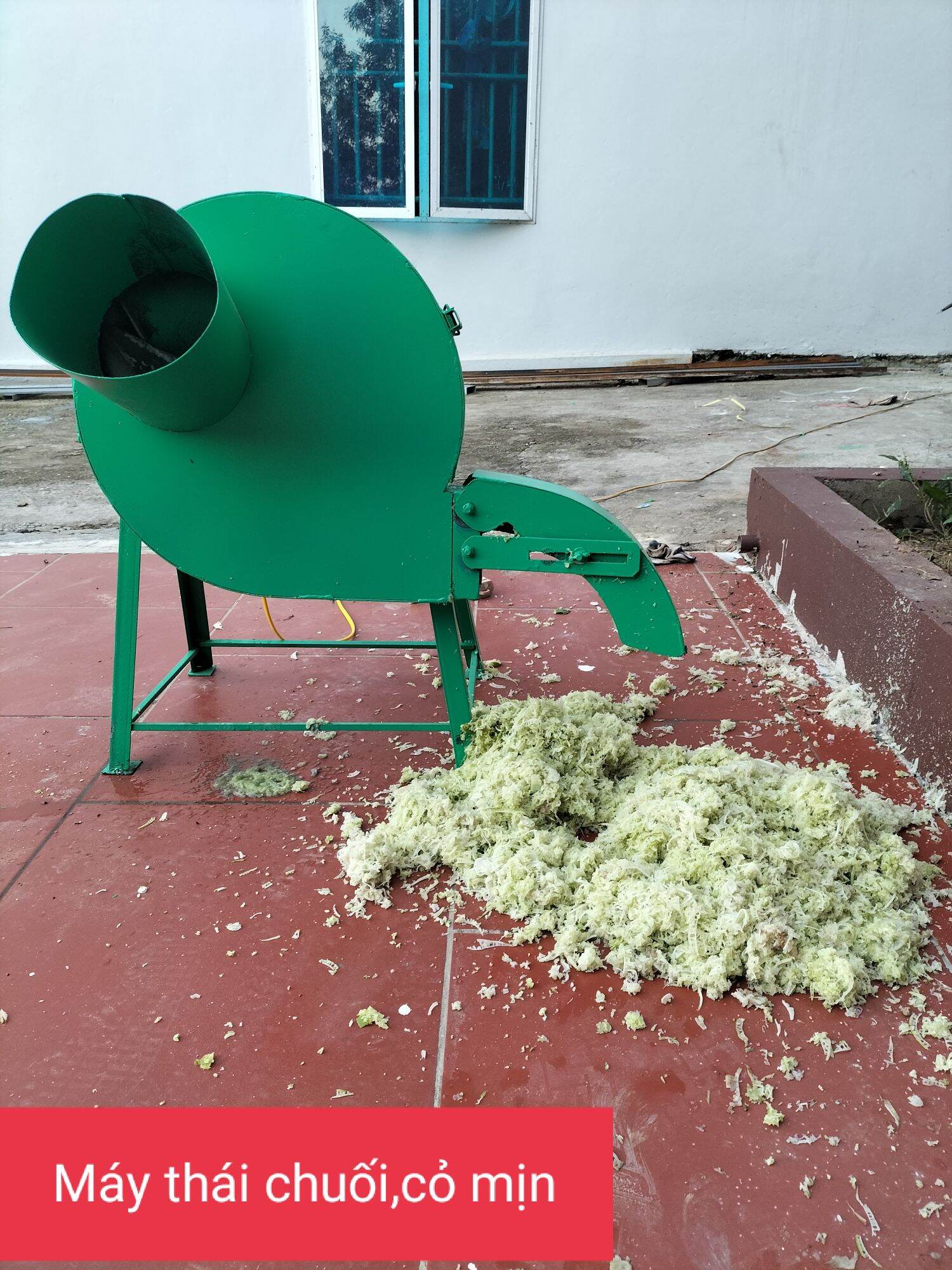 Máy băm chuối mịn cửa ngang tiện lợi