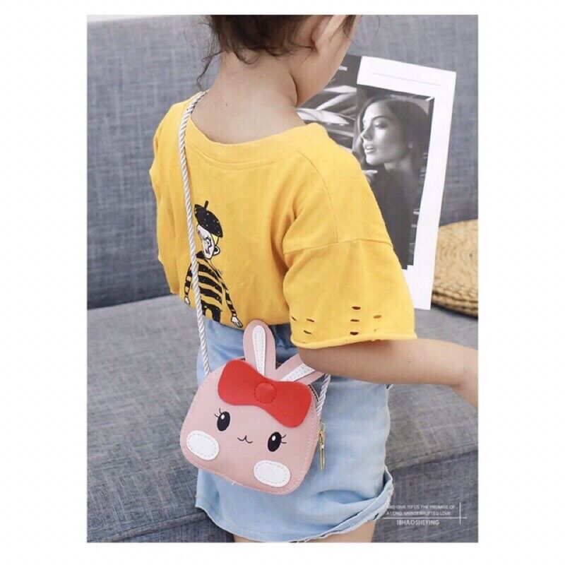 Túi đeo chéo thỏ hồng cute cho bé