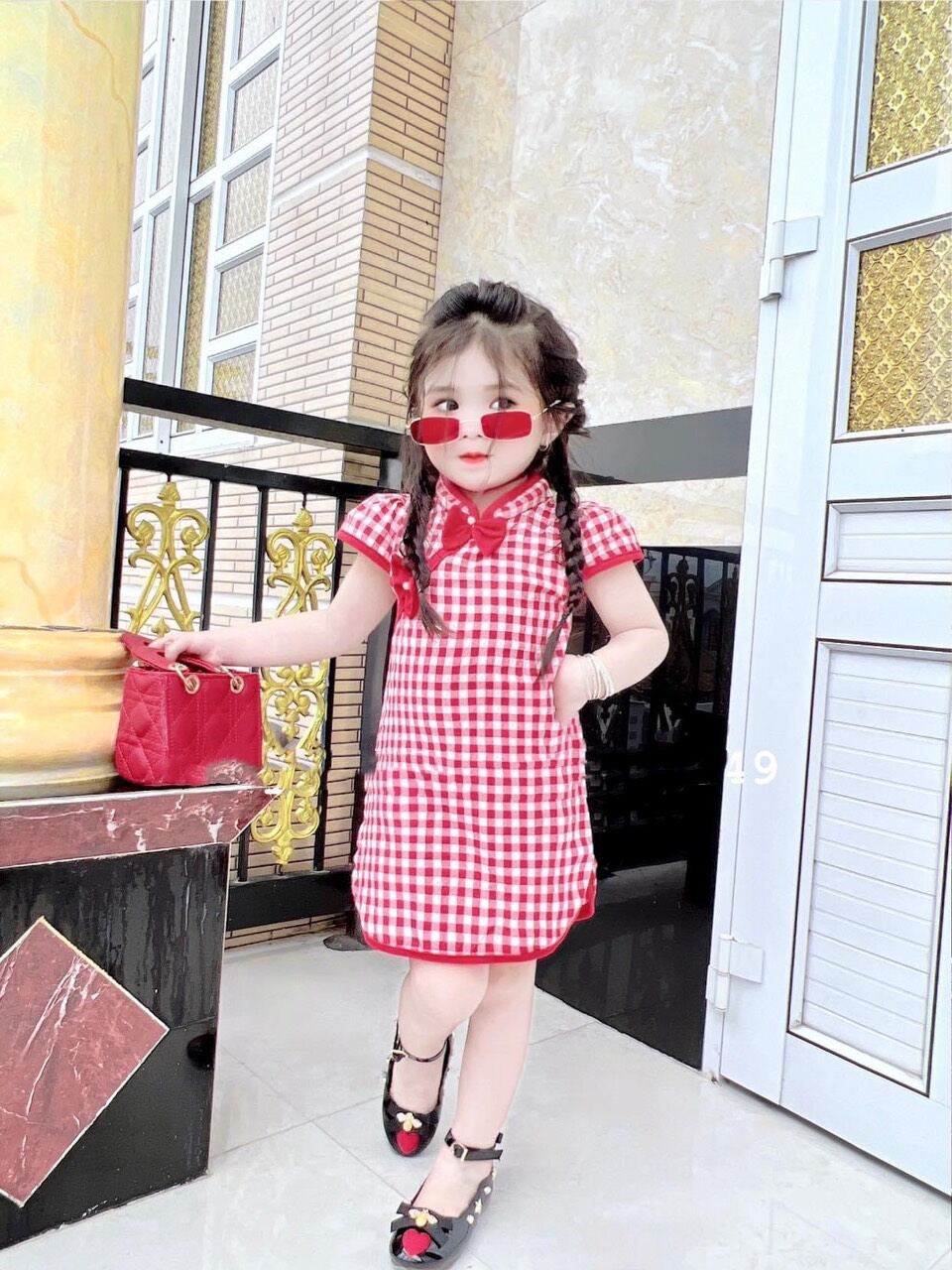 H1-set sườn xám kẻ caro đỏ bé gái 10-22kg