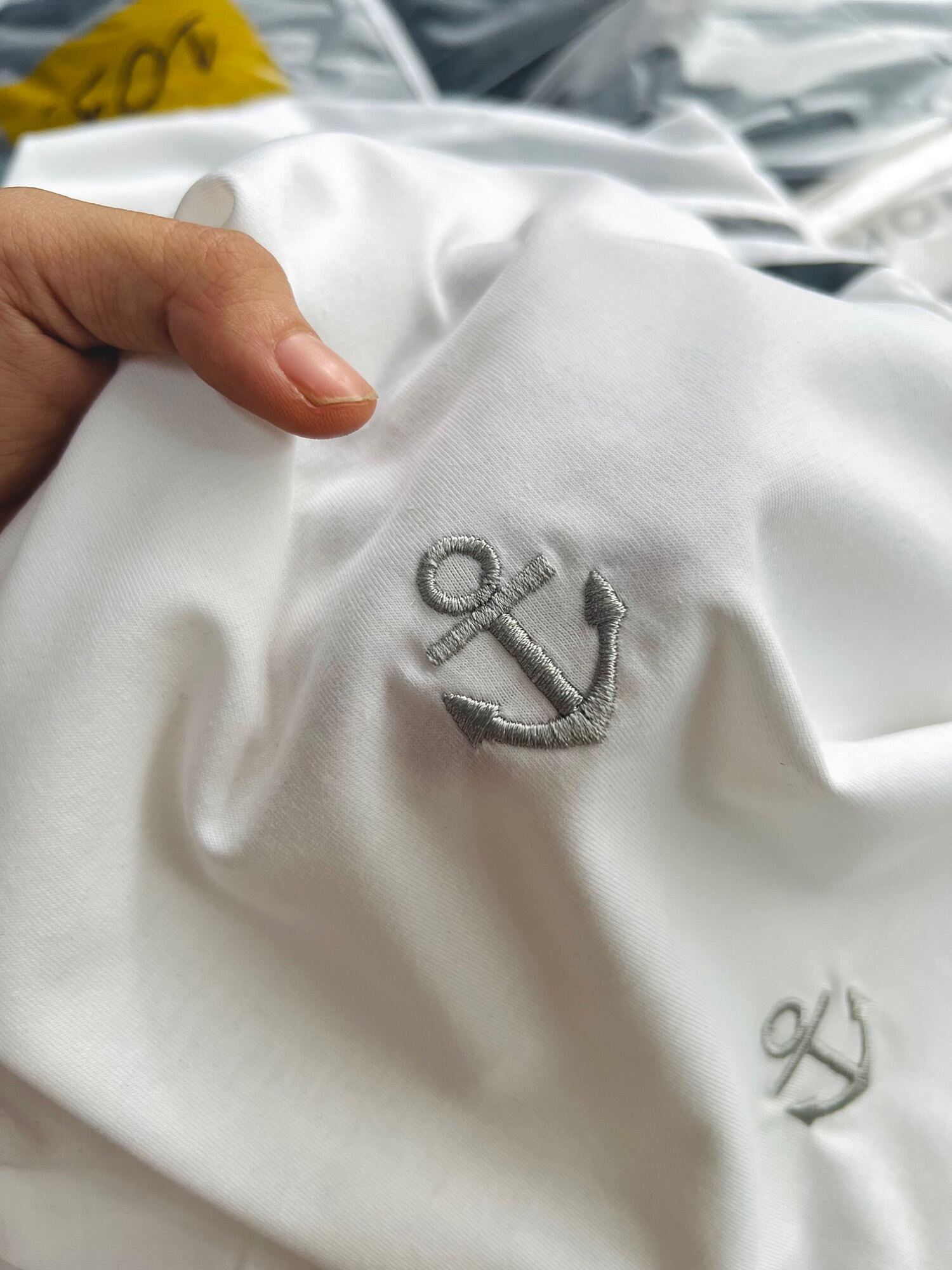 Áo thun nam cổ tròn in ESENTIALS vải cotton mát form ôm body, áo phông nam tay ngắn áo cộc tay quà tặng bạn trai