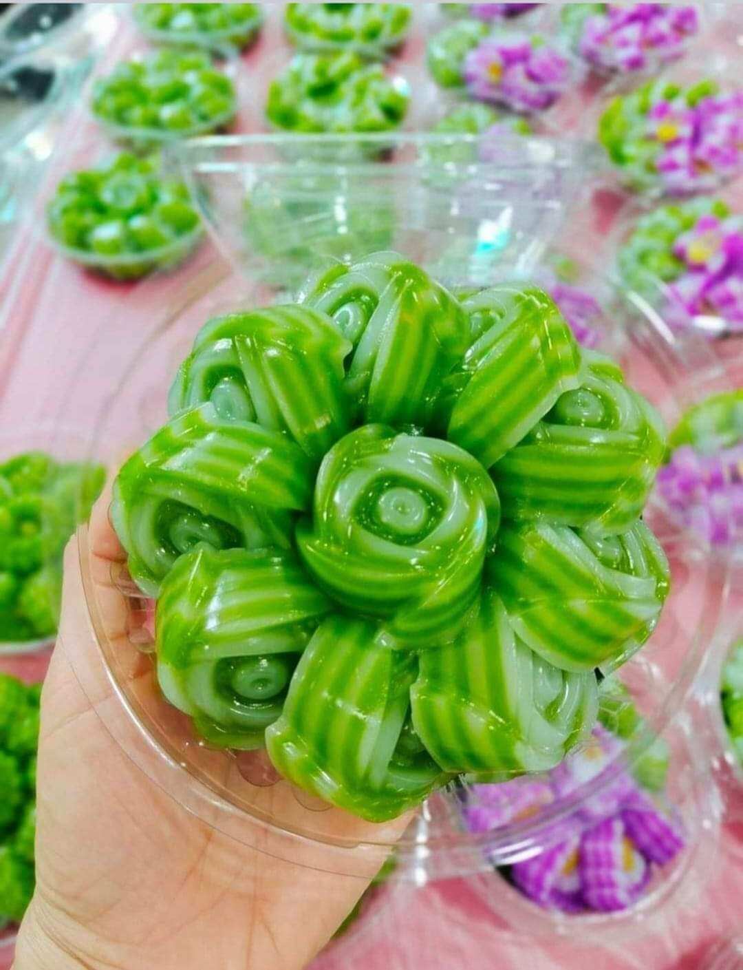bộ 10 khuôn silicon hoa hồng 7cm