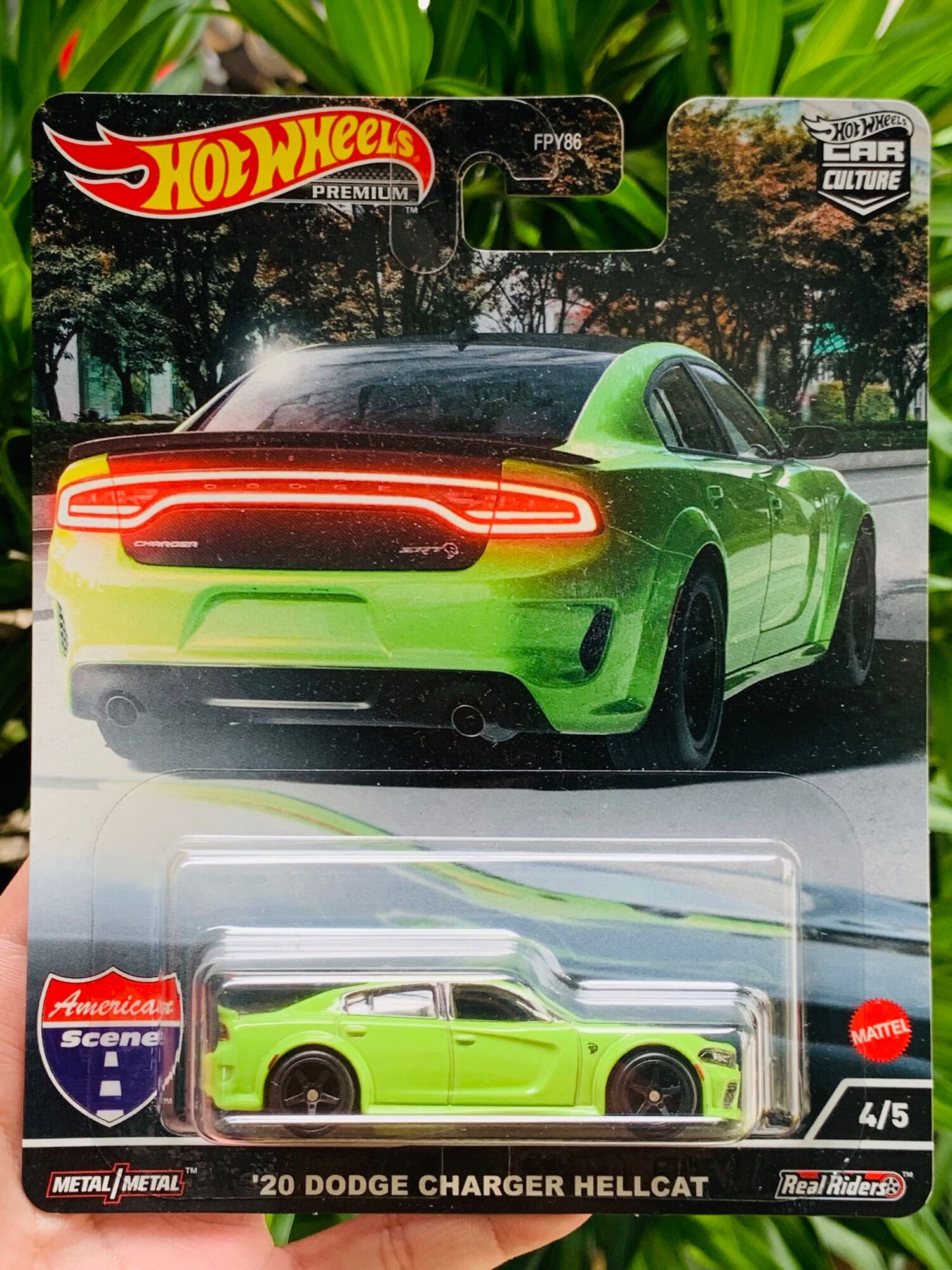 Hobby Store xe mô hình Hot Wheels Premium 20 Dodge Charger Hellcat