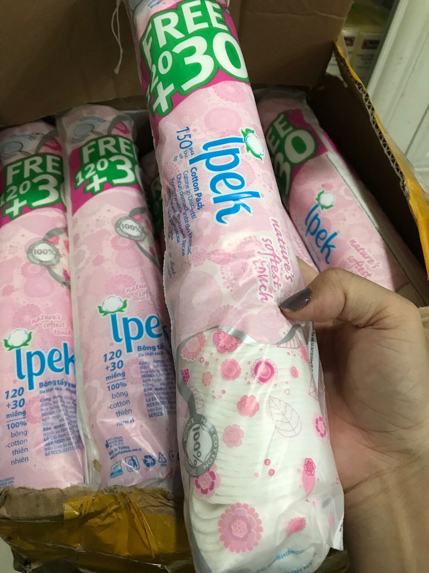 [HCM]Bông tẩy trang Ipek 150 Miếng ( y tế )