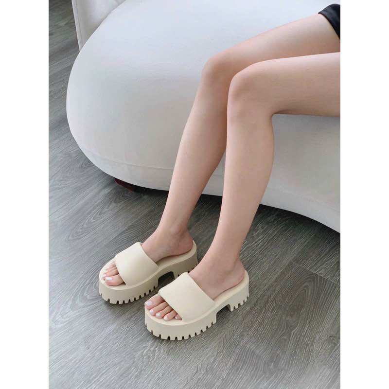 Dép Nữ Quai Đúc Siêu Nhẹ