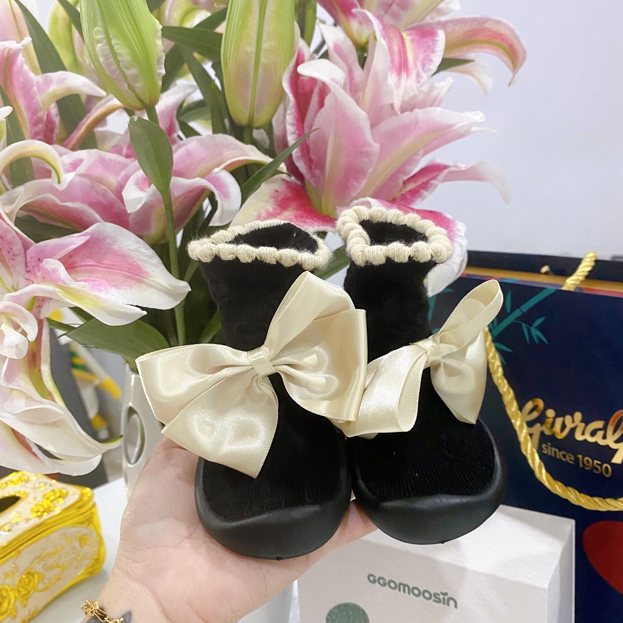GIÀY TẬP ĐI CHO BÉ CƯNG - Heart bonbon