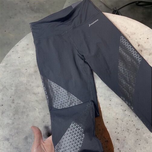 Quần legging nữ Demix xuất xịn