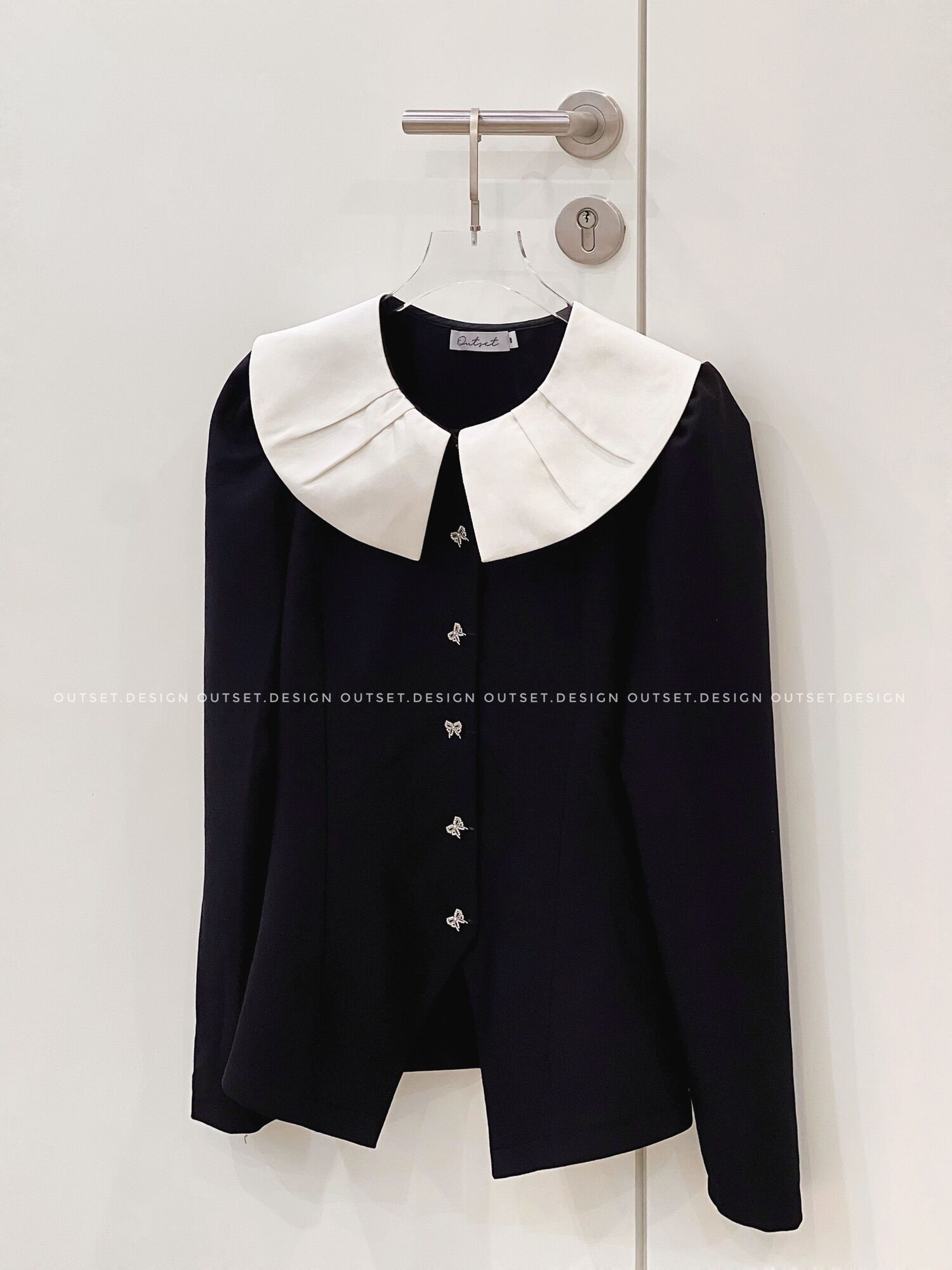 OUTSET- Áo Butterfly phối cổ thanh lịch