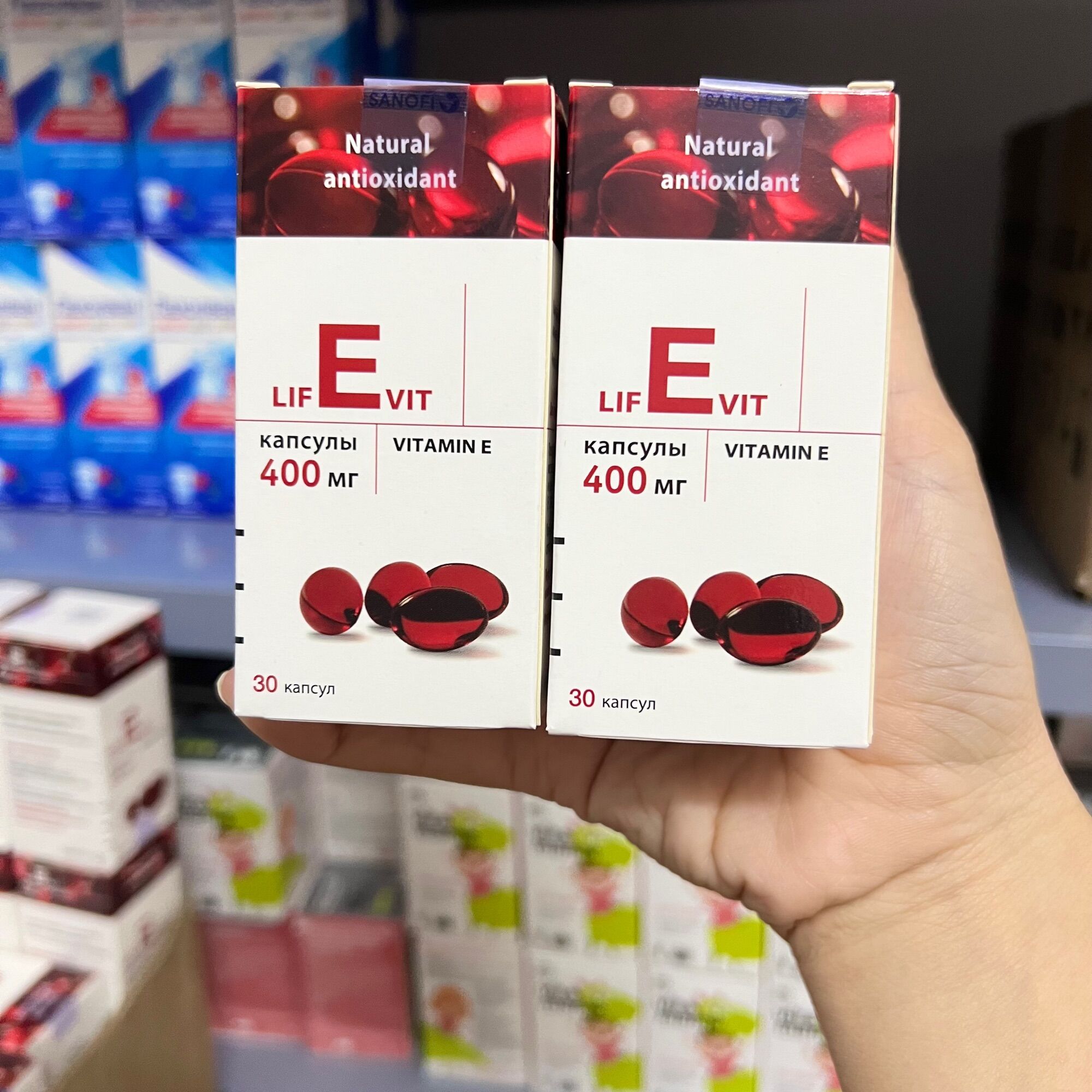 Vitamin E đỏ 400mg lọ thuỷ tinh của Nga