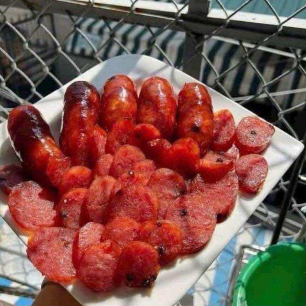 Special Grade Fresh Sausage (500g Bag)