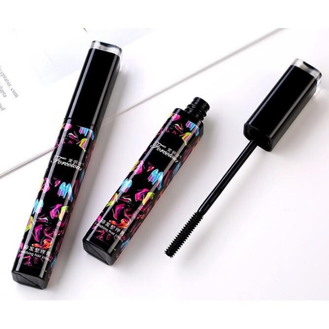 Mascara Chải Chuốt Tóc Con Vào Nếp