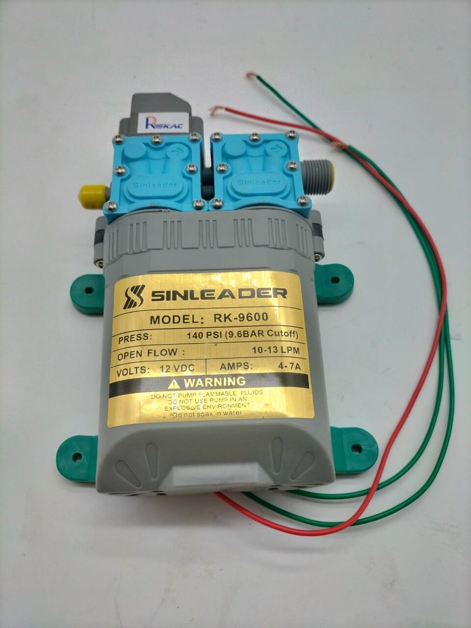 Máy bơm nước mini 12v phun sương, phun thuốc trừ sâu.
