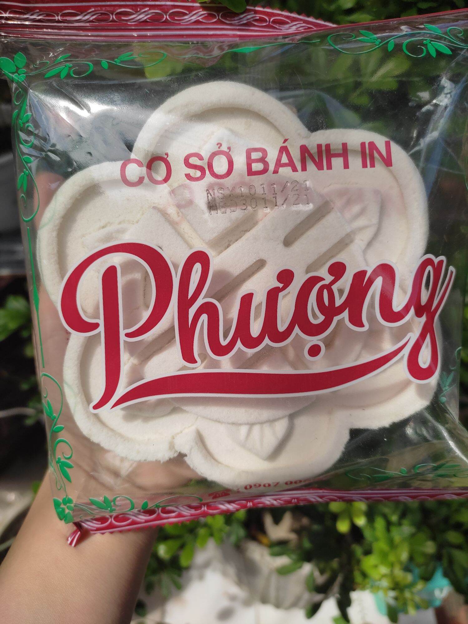 Bánh in hoa mai nhân dừa non 500g (2 cái x250g)