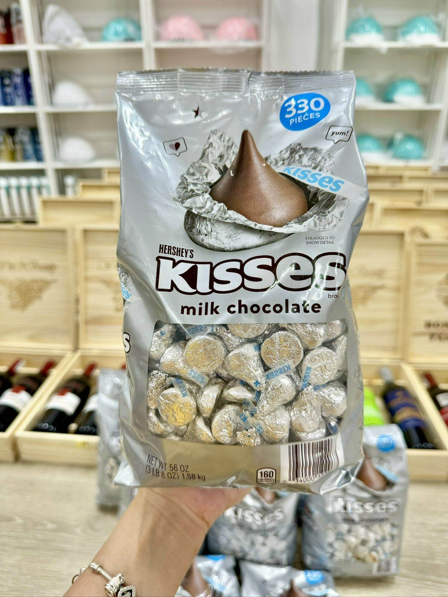 Kẹo Socola Sữa Mỹ Kisses Milk Chocolate 1.58kg _ Chị Vịt Shop