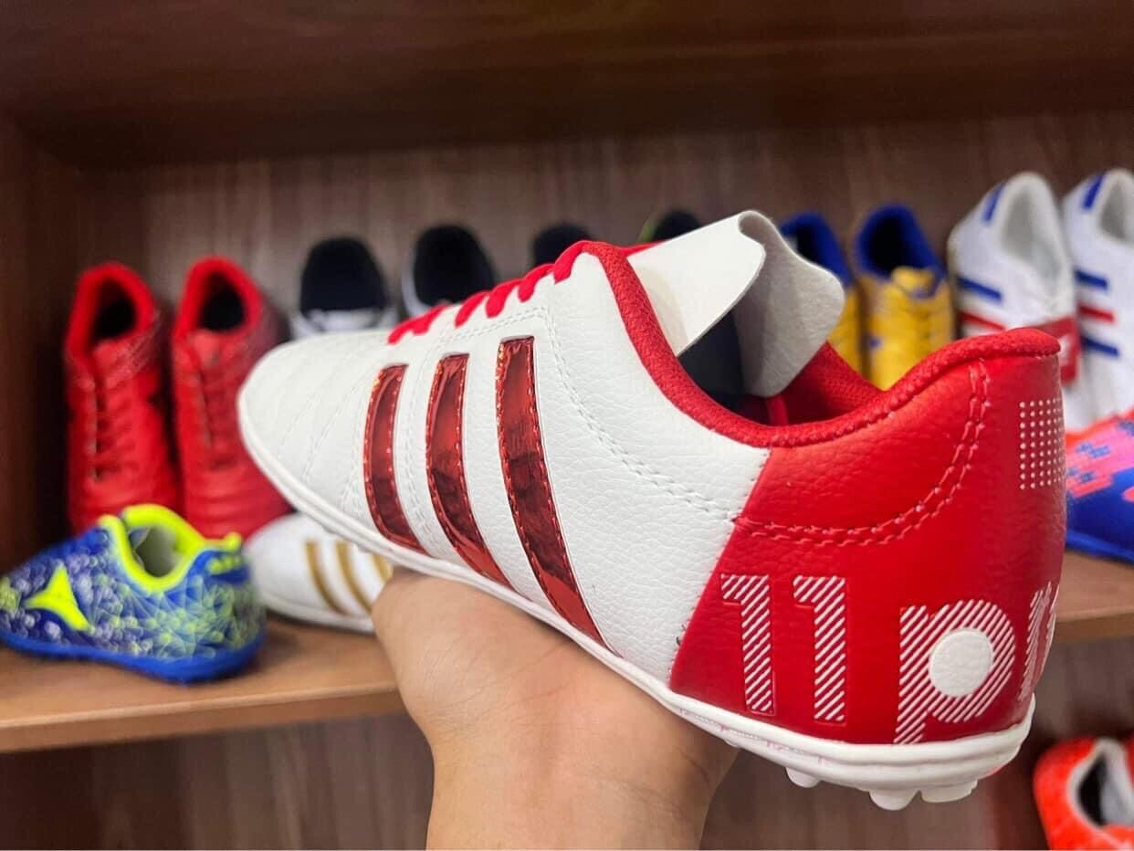 Giày Đá Bóng 11Pro Toni Kroos Trắng Sọc Đỏ