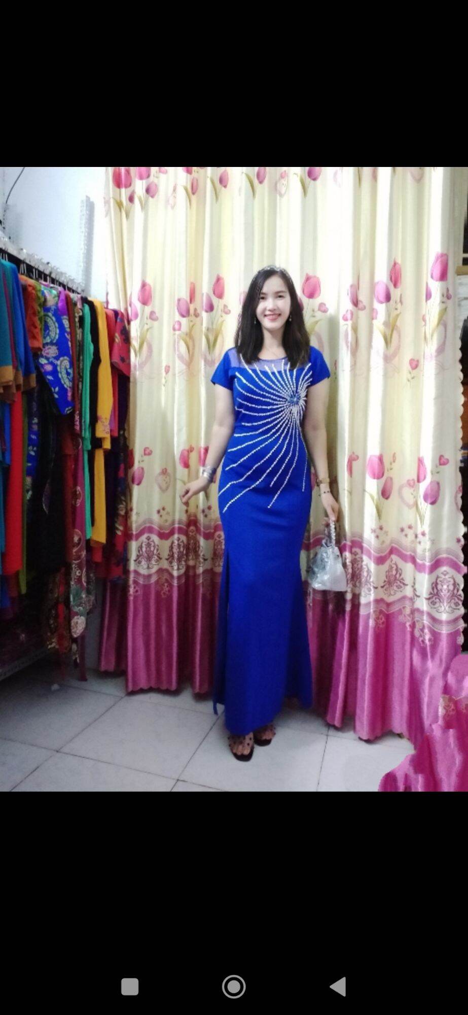 đầm dạ hội đuôi cá dài
