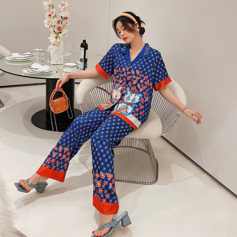 Pijama lụa cao cấp Quảng Châu áo cộc quần dài [ảnh thật]