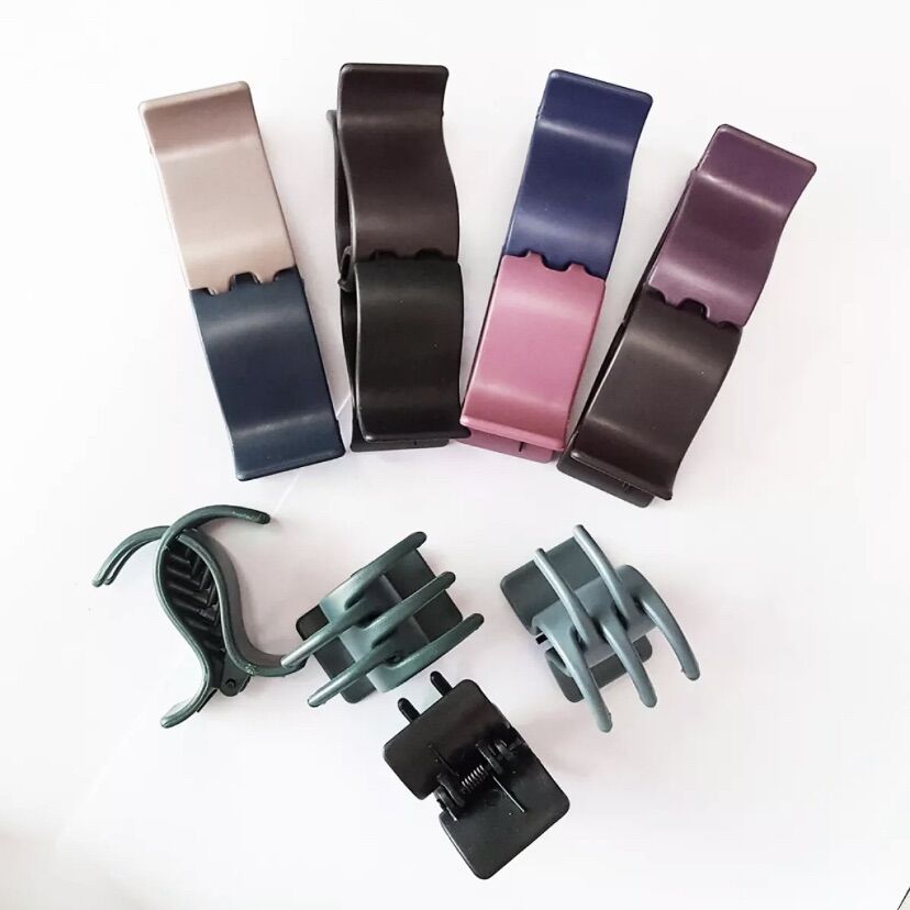 Combo 2 kẹp tóc 5 răng càng cua nhám ngẫu nhiên)