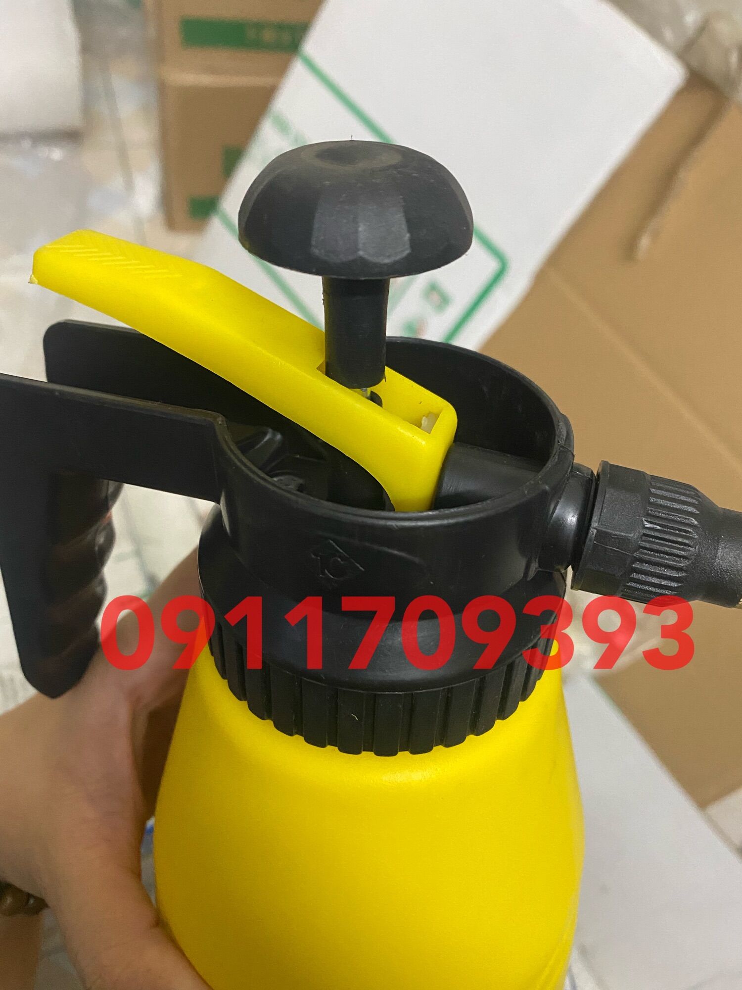 Bình tưới cây , bình phun sương