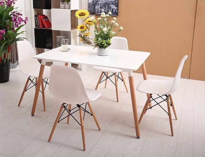 Bộ bàn ăn eames 4 ghế