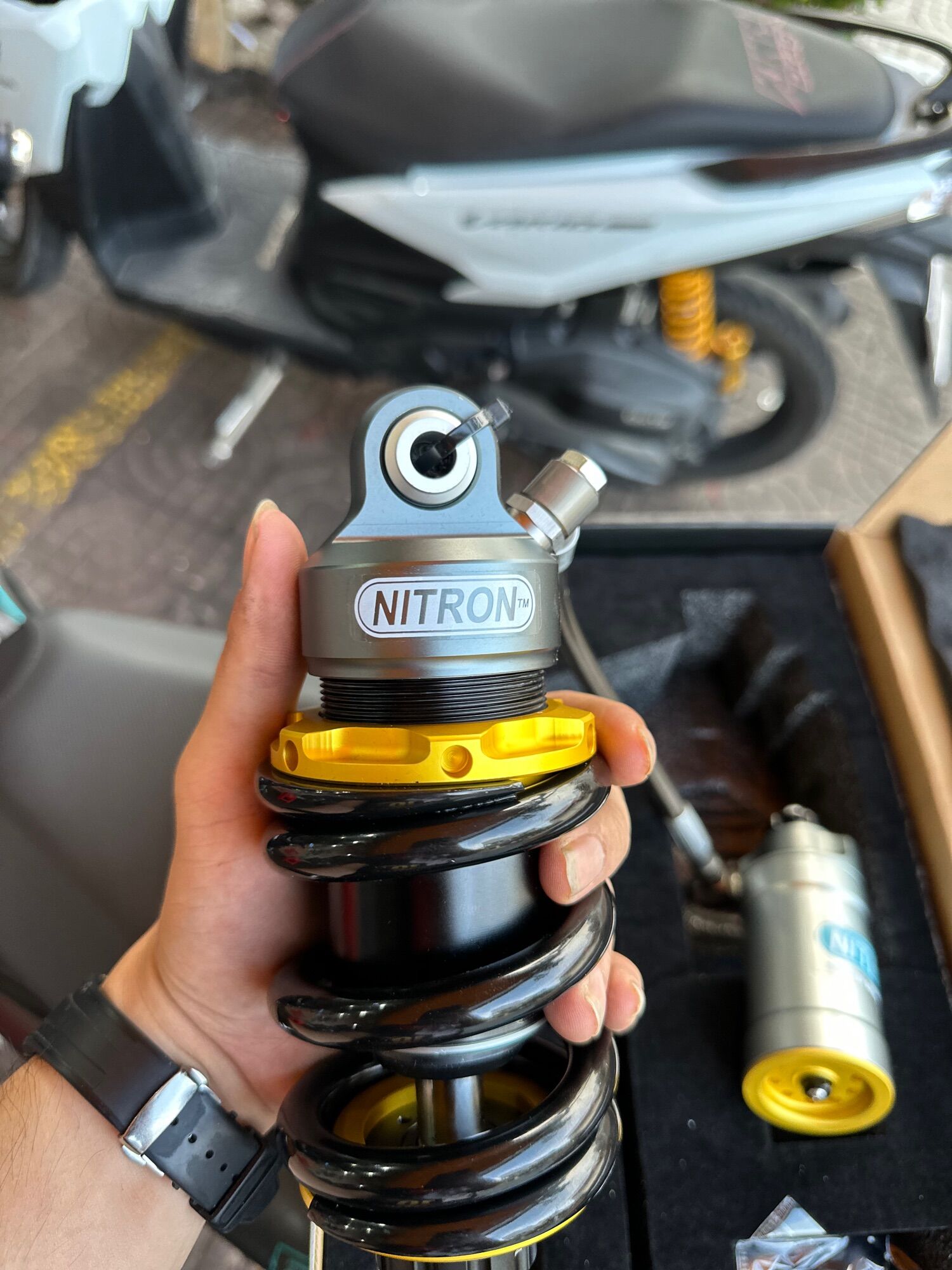 Phuộc Nitron Đông Nam Á Bình Dầu Rời