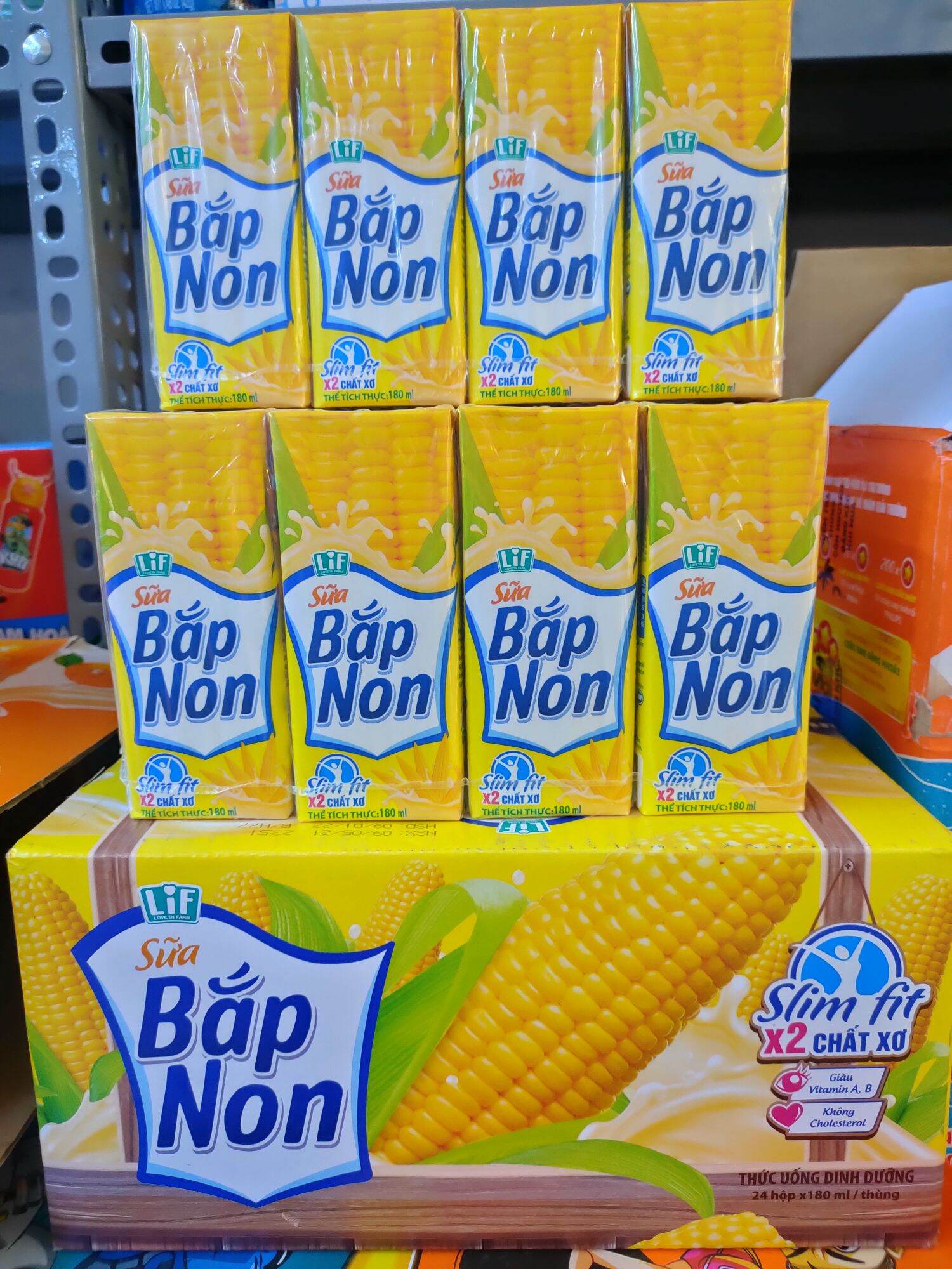 Thùng sữa bắp non LiF (24 hộp x 180ml)