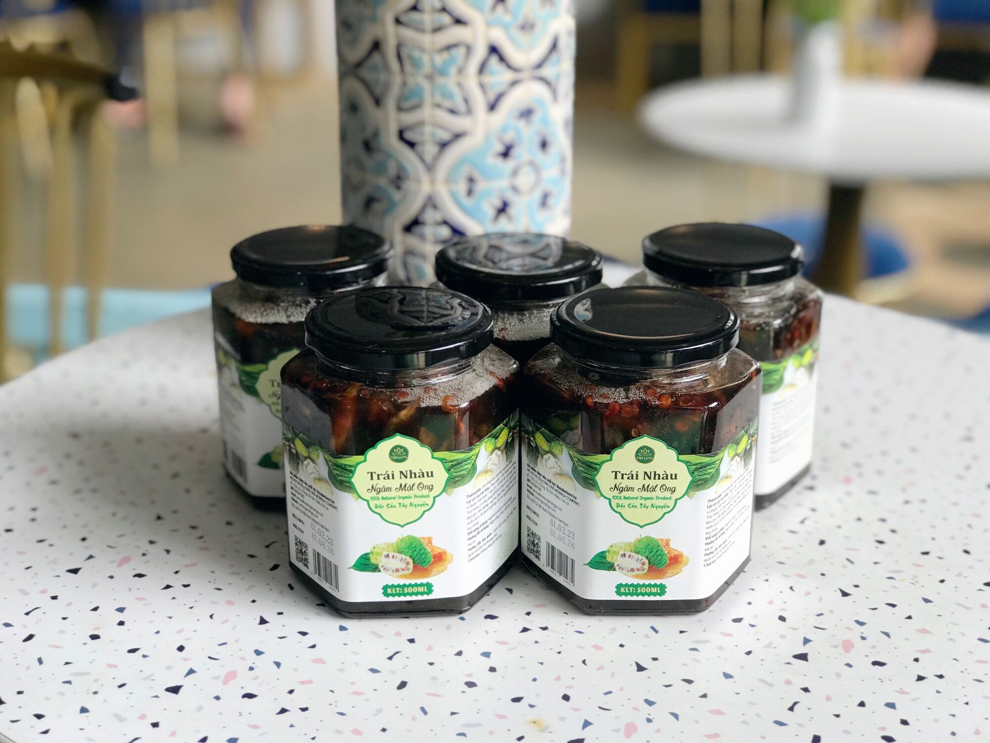 Trái nhàu ngâm Mật Ong