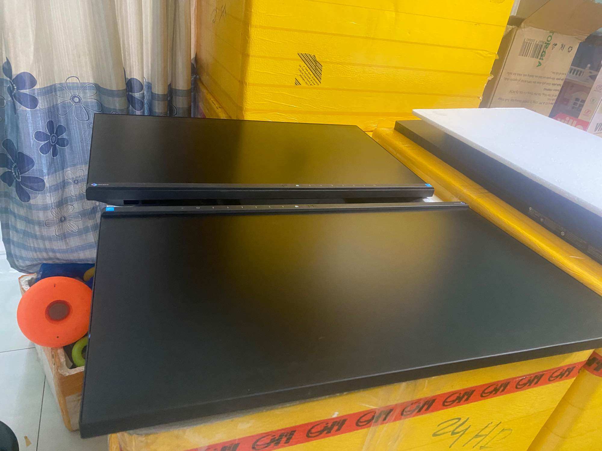 Màn hình EIZO FlexScan EV2451 ips chuyên đồ họa full viền chuẩn japan