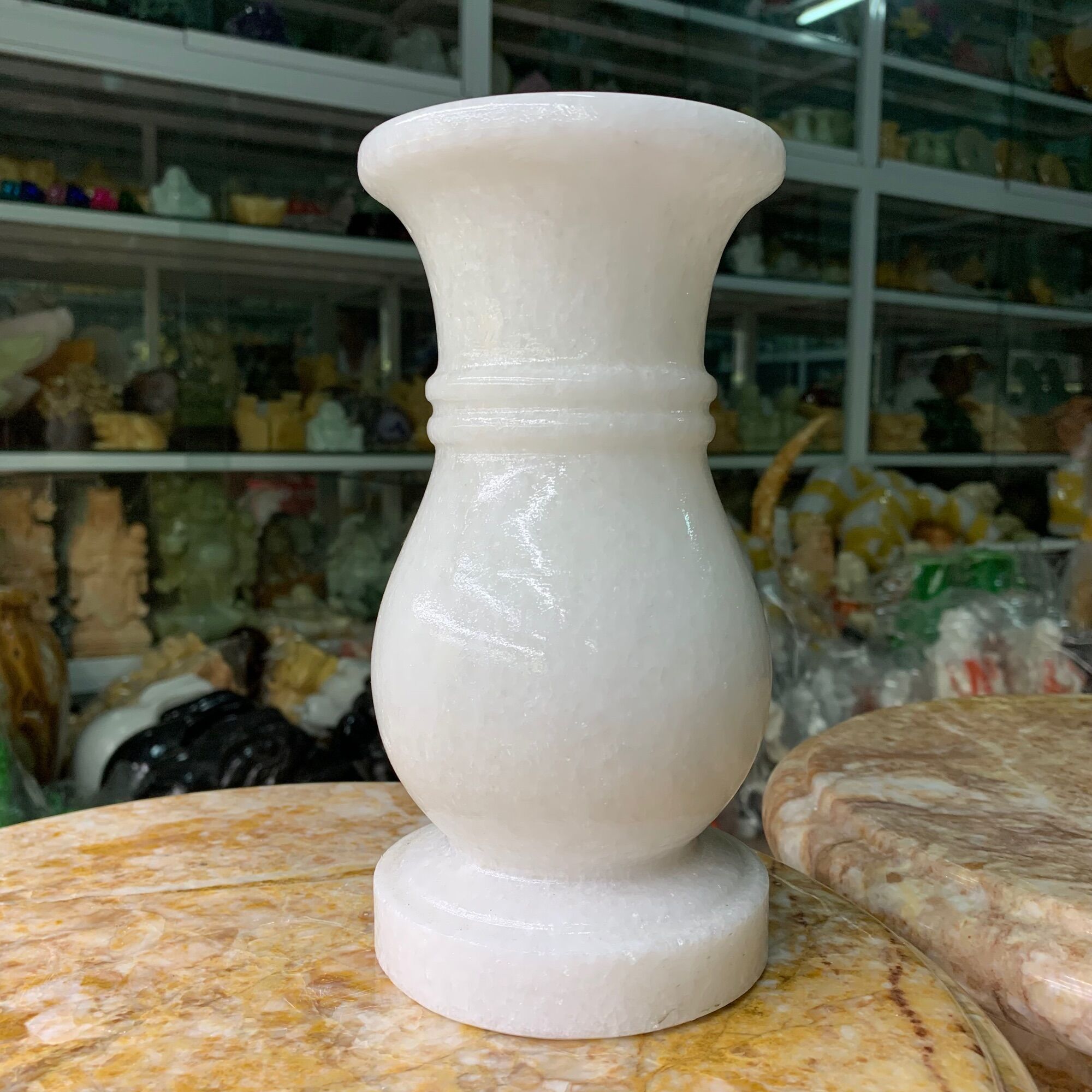 Bình Hoa Đá Cẩm Thạch Trắng - cao 20cm