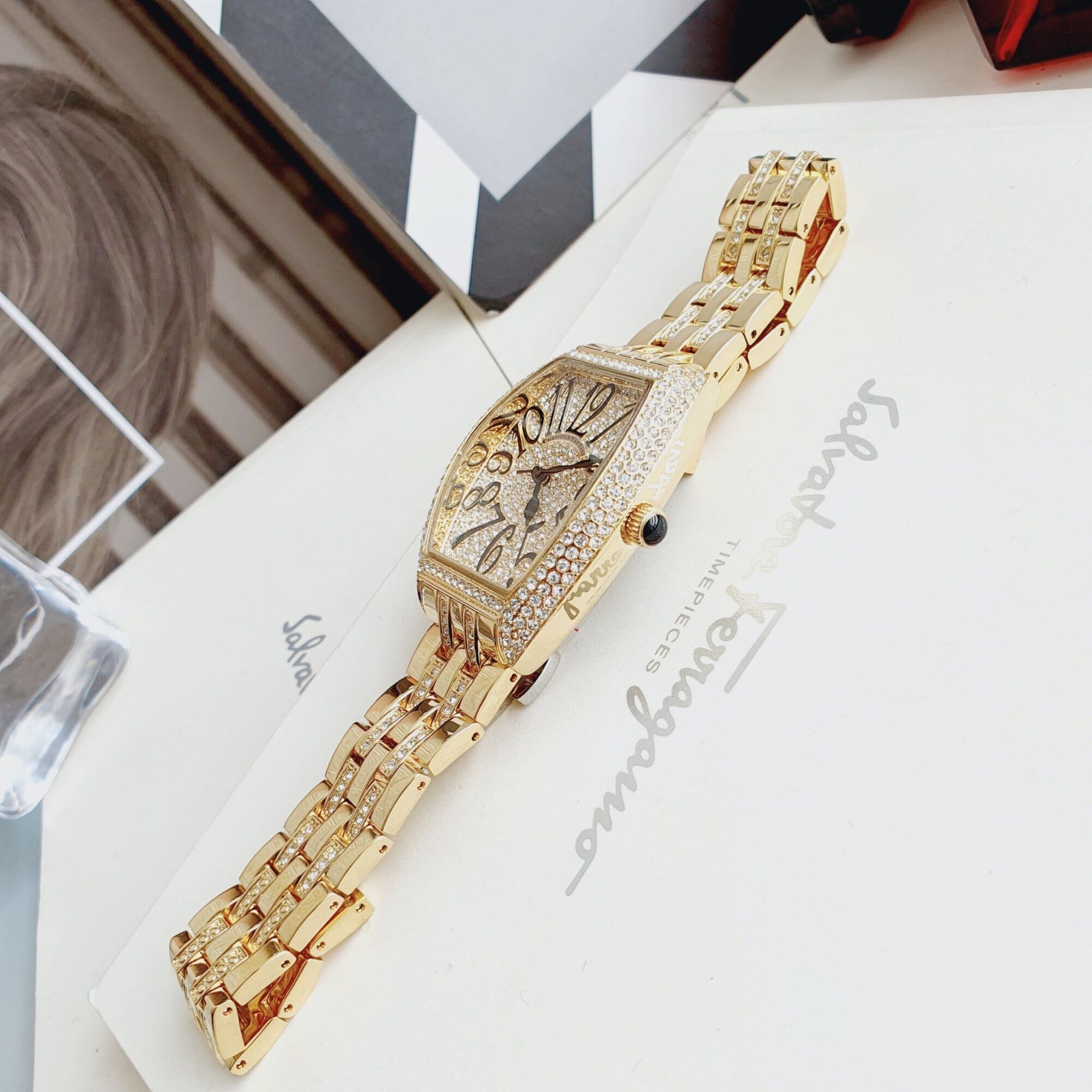 Đồng Hồ Nữ Christian Van San Size 36