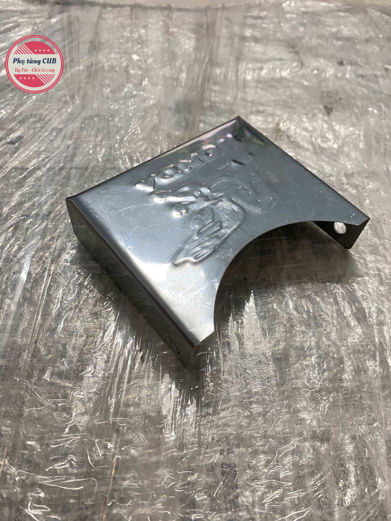 Nắp pô e xe cub 81-82-86-Dd inox