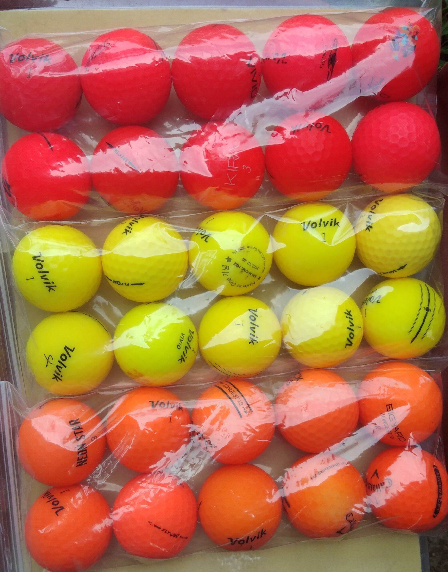 Combo 10 bóng golf màu các loại độ mới 90%
