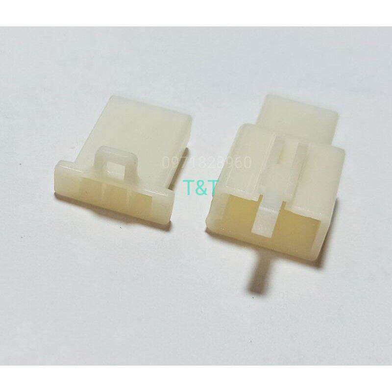 Giắc nhựa 3p cos 2.8