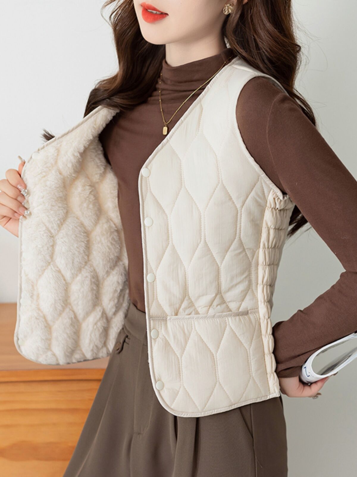 Áo Vest Lót Lông Vũ Dày Ấm Áp Cho Nữ, Dáng Ôm Vừa Vặn, Lót Lông Cừu, Thời Trang Thu Đông Xuân, Áo Vest Cotton Polyester