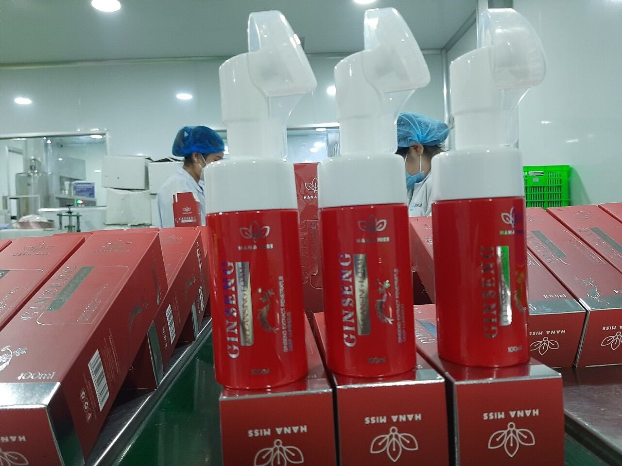 Hana Miss Sữa Rửa Mặt Bọt Tuyết Nhân Sâm (Tặng ngay 6 mặt nạ dưỡng da)