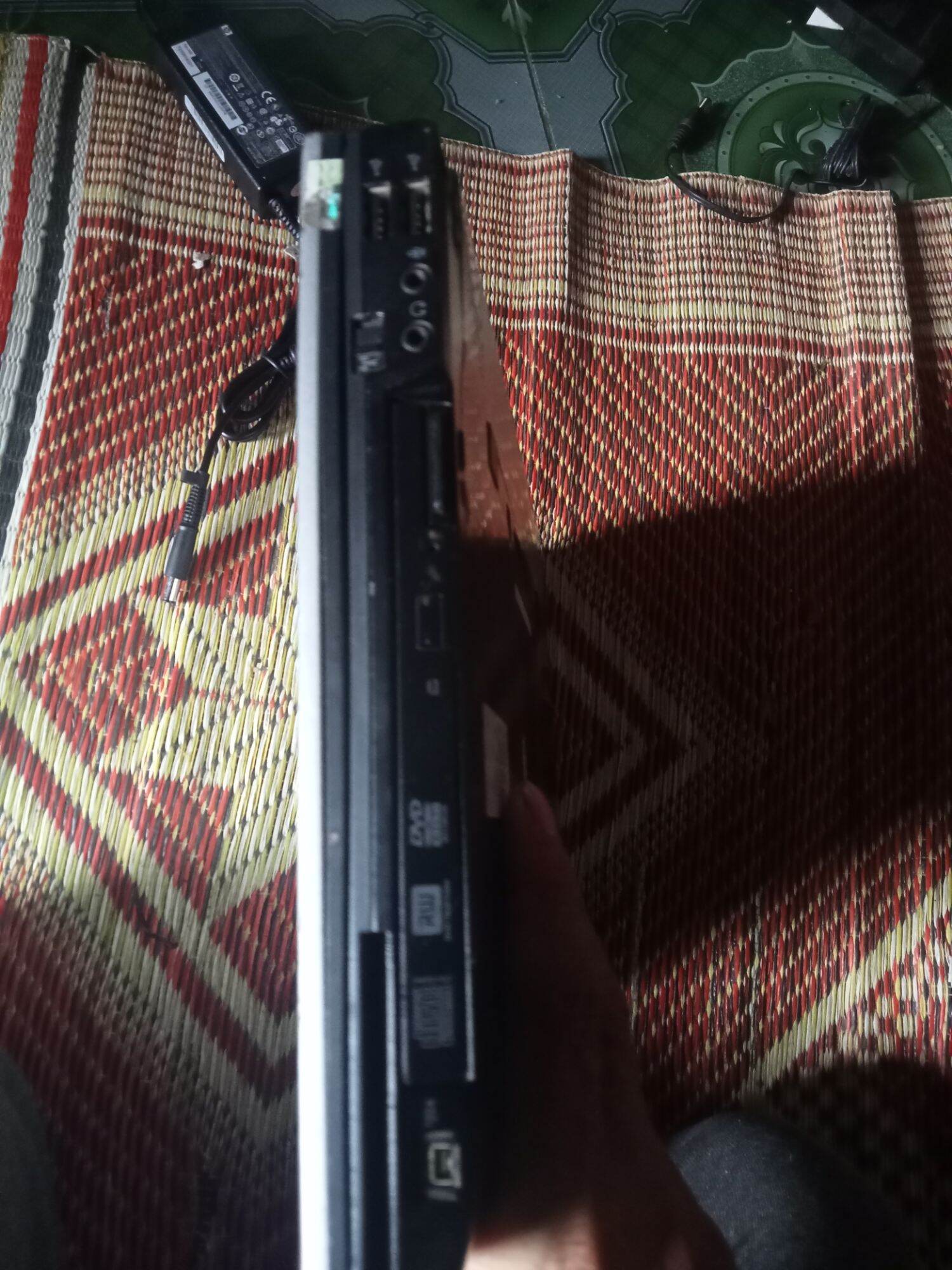 Laptop Giá rẻ. Laptop Dell latitude E6410