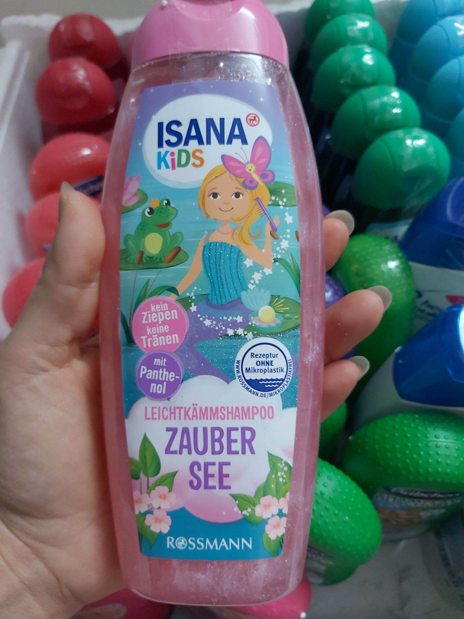 sữa tắm gội trẻ em isana  chuẩn đức
