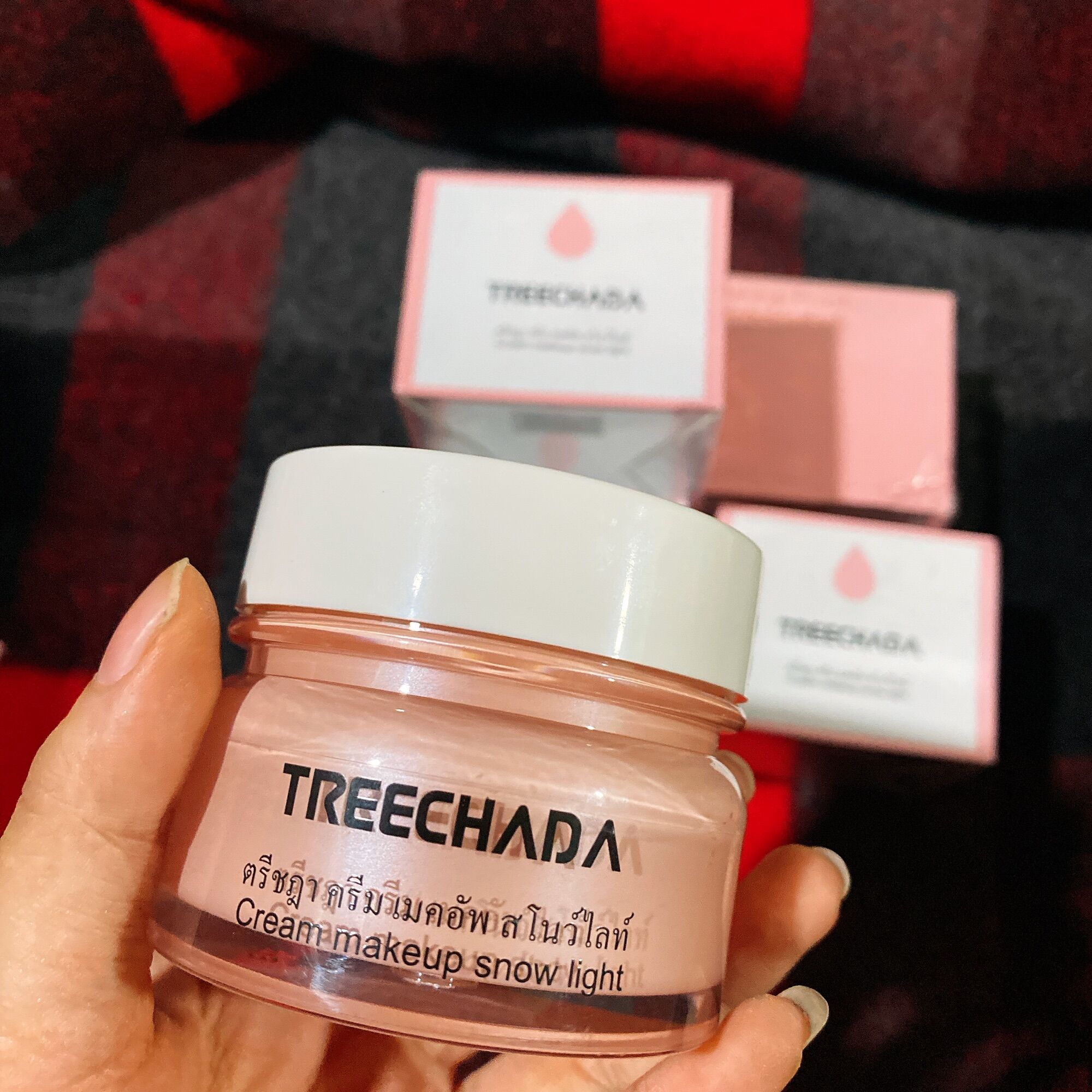 Kem trang điểm makeup treechada thái lan siêu mịn và trắng da