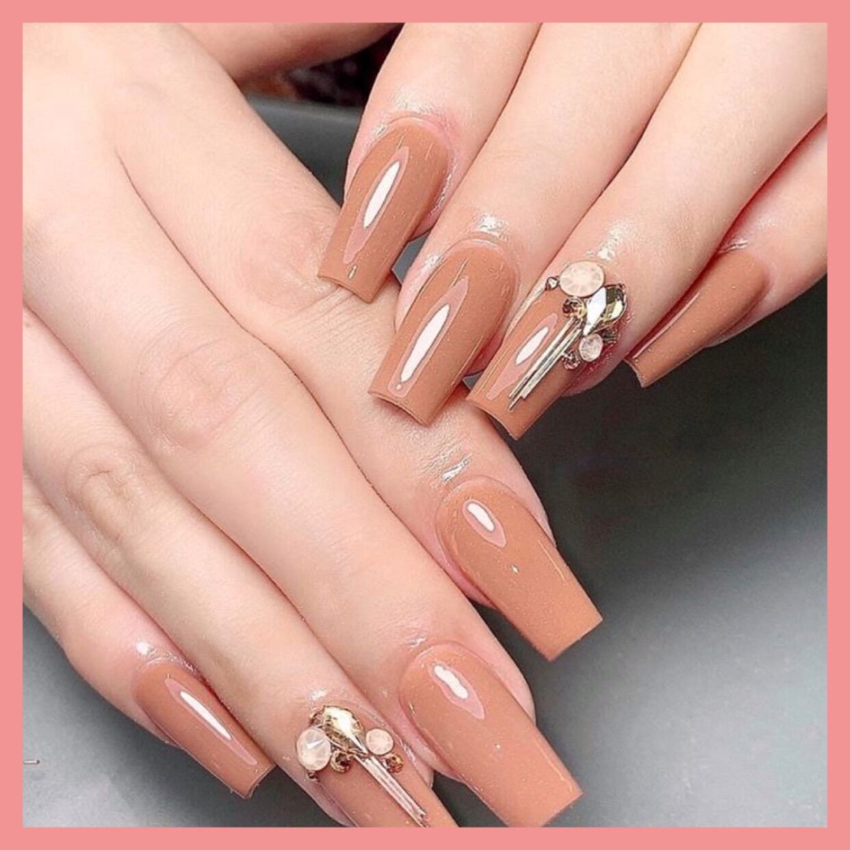 Nail box - Móng tay giả thiết kế bộ 24 móng tặng keo dũa