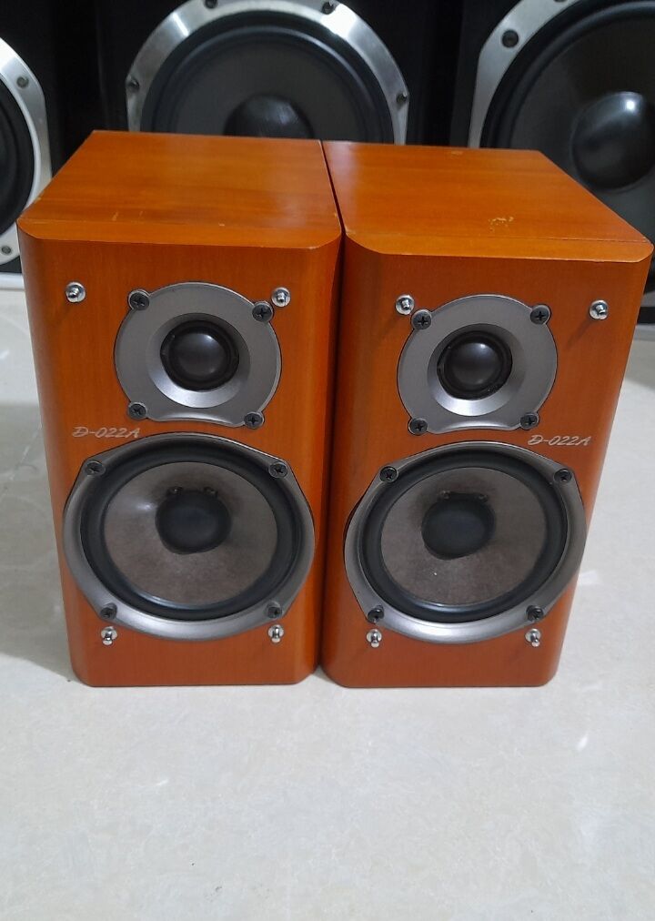 cặp loa onkyo Japan đời cao,đẹp ,sáng,chất âm hay,cs lớn 140w