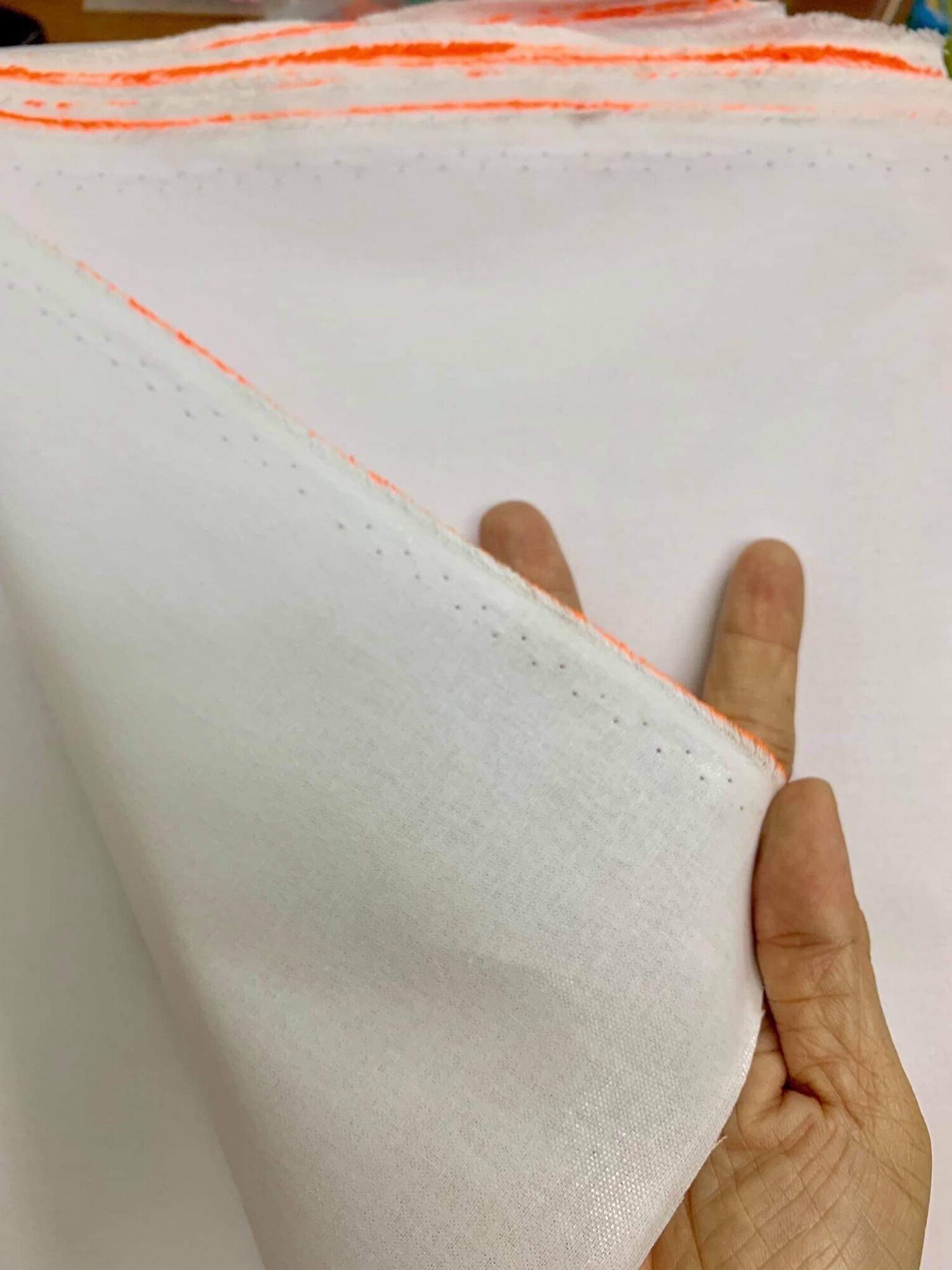 Keo vải dày cứng loại tốt dùng làm cổ áo nam, giá bán 1m
