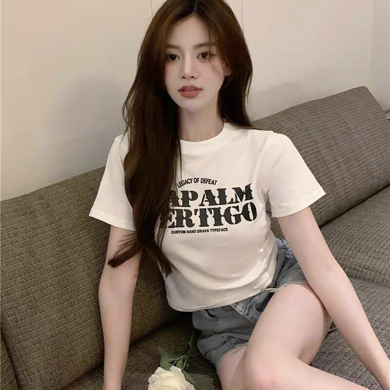 Áo croptop chữ đơn giản BG