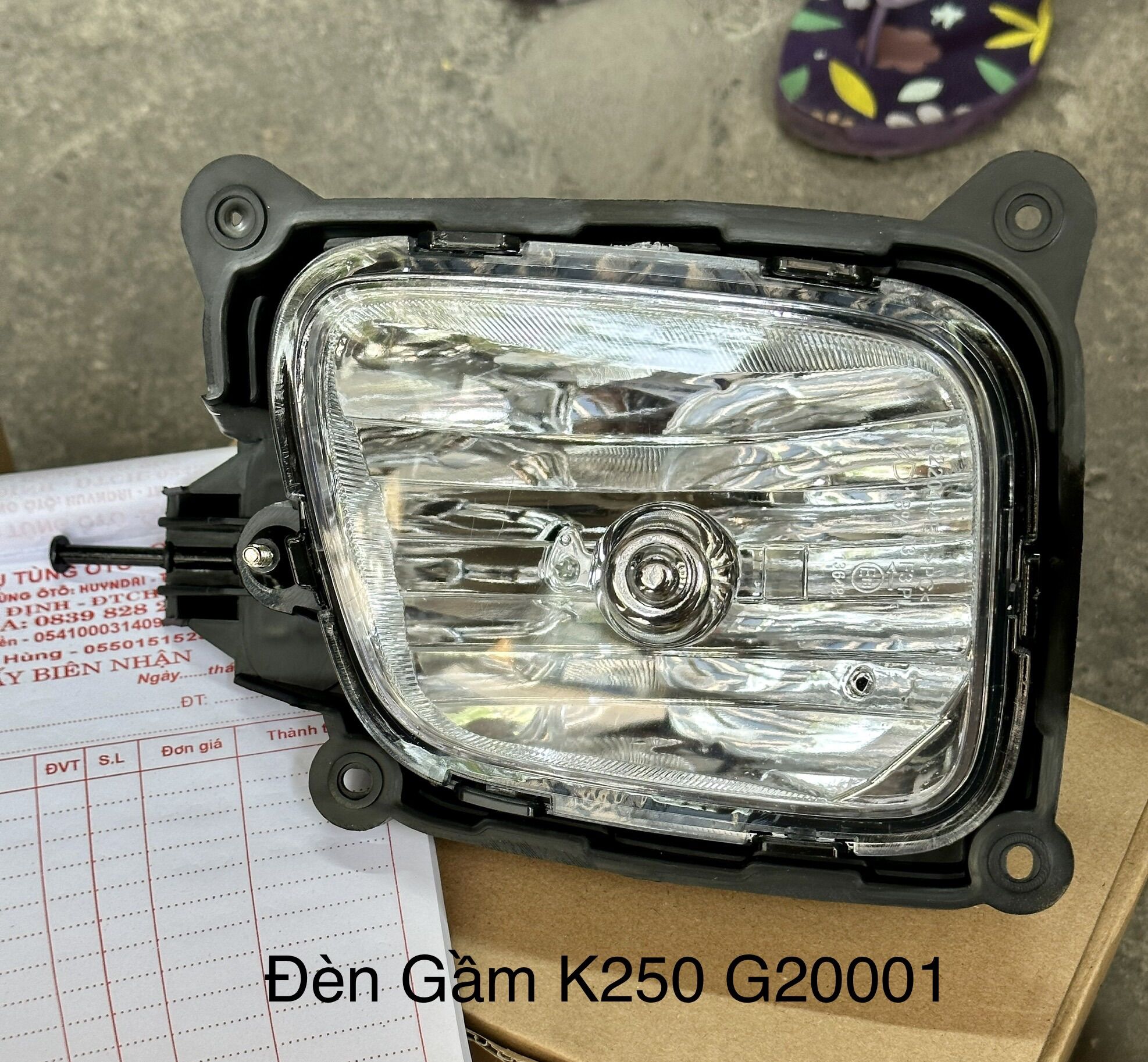 Đèn gầm kia k200/k250/boogo iii