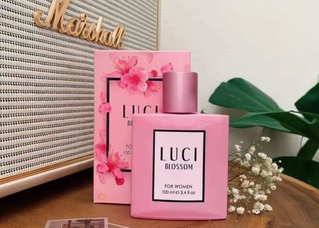 (Mỹ )Nước Hoa Luci Blossom Hương hoa lài xách tay