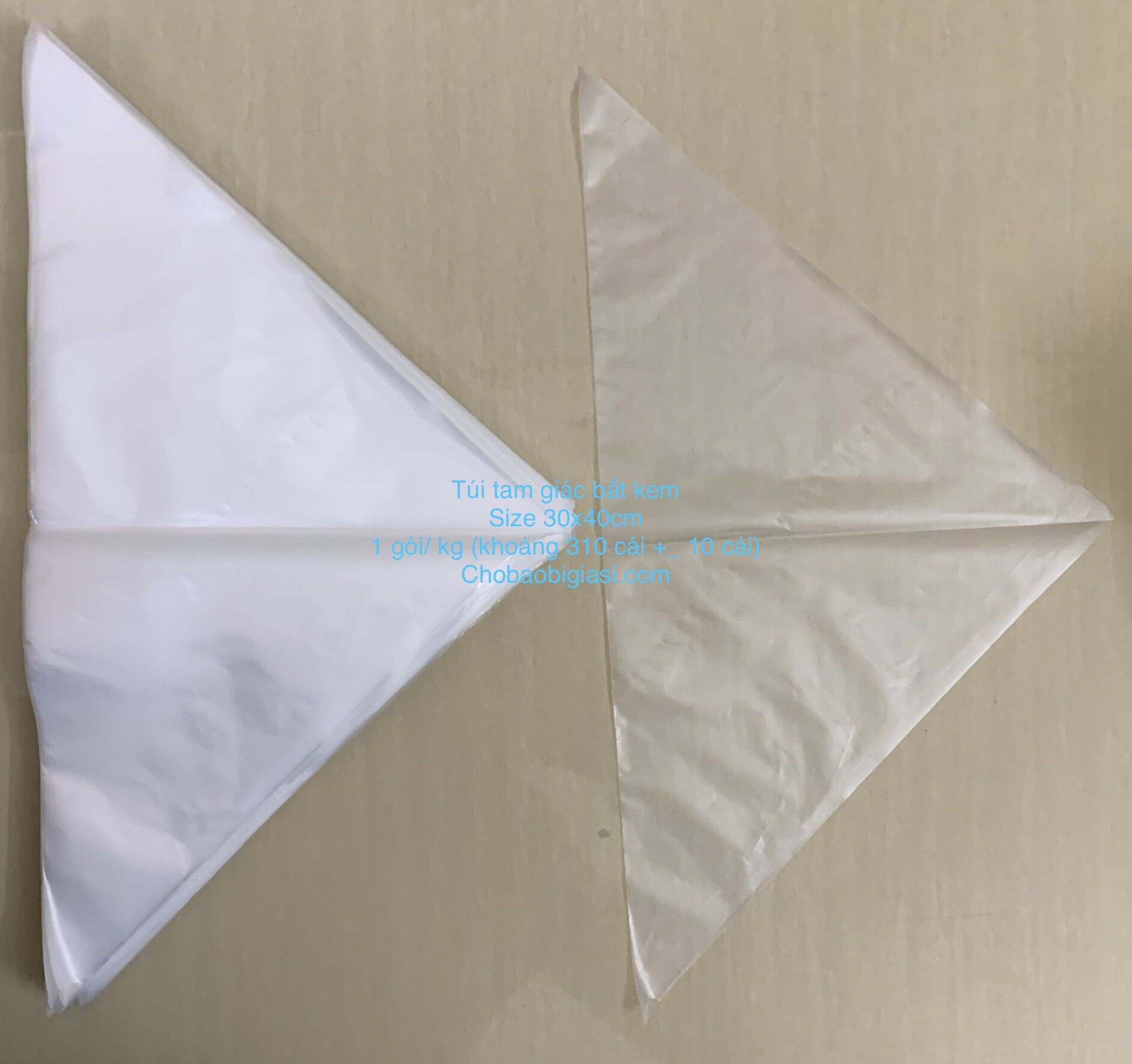 {1 gói/1 kg} Túi tam giác bắt kem (Nhỏ khoảng 580 cái), (Lớn khoảng 310 cái), hàng đẹp
