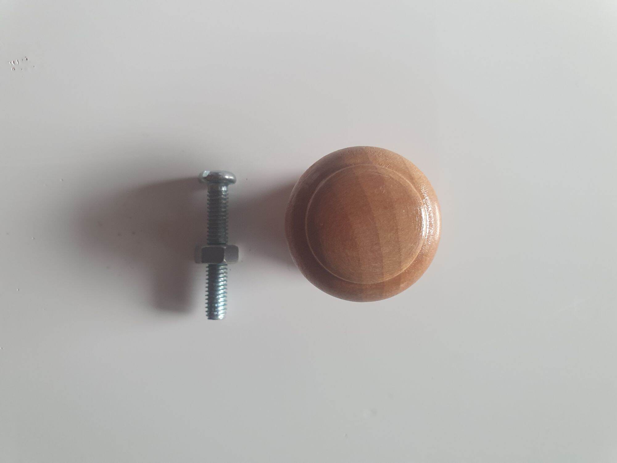 Núm hộc tủ gỗ vàng